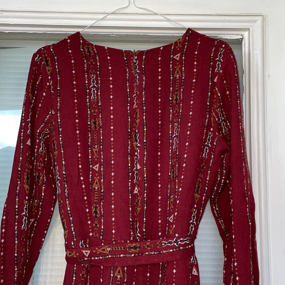 Elegant Burgundy Maxi Dress with long sleeve very nice - Picture 3 of 10
